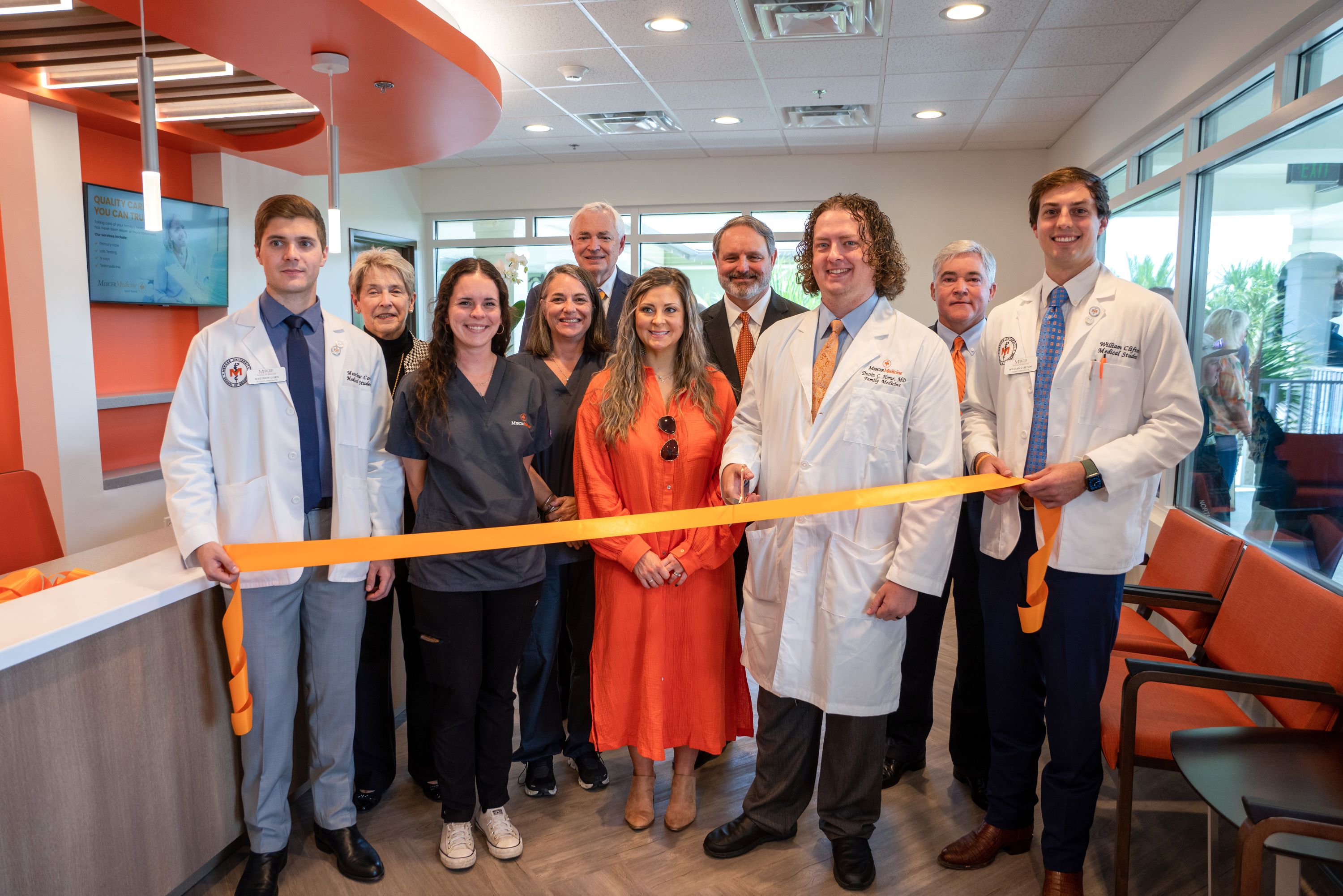 Mercer Medicine Jekyll Island staff at ribbon cutting